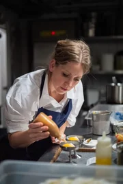 Sarah Hallmann, Küchenchefin im Hallmann und Klee in Berlin.