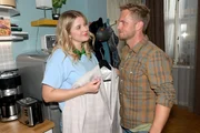 Alicia (Josefin Bressel) würde Paul (Niklas Osterloh) auch gern mal im edlen Zwirn sehen.