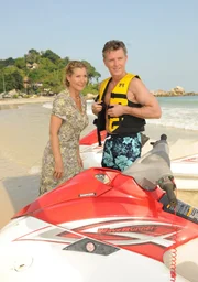 Christine (Christine Mayn) und Dr. Sander (Nick Wilder).