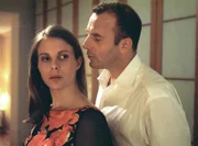 Michael Mühlhausen (Heino Ferch) ahnt nicht, dass seine Frau Charlotte (Julia Jäger) ihn betrügt.