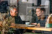 Susann Mayrath (Ines Marie Westernströer, r.) führte mit ihrem Mann eine offene Beziehung, wie sie Hauptkommissar Matti Wagner (Pierre Besson) berichtet.