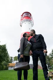 Claudia und Marcel  Die Verwendung des sendungsbezogenen Materials ist nur mit dem Hinweis und Verlinkung auf RTL+ gestattet.