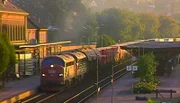 SWR Fernsehen EISENBAHN-ROMANTIK FOLGE 375, "Jütland-Express", am Donnerstag (07.05.15) um 14:15 Uhr. BR MY vor schwerem Güterzug im Bahnhof Kolding.