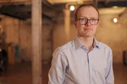 Die Verwendung des sendungsbezogenen Materials ist nur mit dem Hinweis und Verlinkung auf RTL+ gestattet.