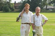 v.l. Sidney Chambers (James Norton) und Geordie Keating (Robson Green)