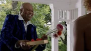 Ein Mordfall und ein furchtbarer Valentinstag beschäftigen Grover (Chi McBride) und seine Kollegen ...