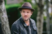 Shivs Ex-Freund Jack (Moe Dunford) ist ein Draufgänger.