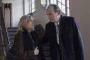 Isabel von Brede (Sabine Postel, l.); Markus Gellert (Herbert Knaup, r.)