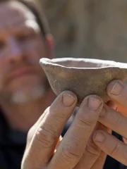 Jeremy Whalen as seen on Episode 213 of Season 2B's Treasure Quest: Snake Island.