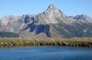 Der Biberkopf ist ein 2599 Meter hoher Berg in den Alpen auf der Grenze von Deutschland und Österreich. Aufgrund seiner faszinierenden Formgebung gehört er zu den eindrucksvollsten Bergen der deutschen Alpen.