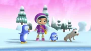 Pinguin Pablo soll Wissper, Peggy und Polarfüchsin Phöbe bei ihrem Spiel unterstützen.