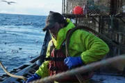 Veteran deckhand Crosby Leveen brings his years of experience to the Wizard.