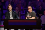 Rateteam-Kapitän Elton (r.) und der Komiker Paul Panzer (l.) bilden ein Rateteam.