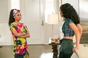 Chelsea Tavares (Patience), Samantha Logan (Olivia Baker).