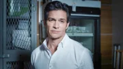 Nicholas Gonzalez (Dr. Neil Melendez).
