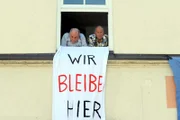 Karl Friedrich (Fritz Bögerl), Elisabeth Schwarz (Erna Studer).