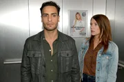 Lilly (Iris Mareike Steen) will ein klärendes Gespräch mit Nihat (Timur Ülker).