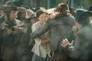 Claire Randall (Caitriona Balfe)