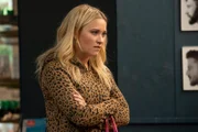 Roxy Doyle (Emily Osment)