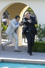 Ryan Wolfe (Jonathan Togo, l.); Lt. Horatio Caine (David Caruso, r.)