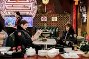 Kevin Gable (Kevin James), Vanessa Cellucci (Leah Remini)