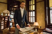 Wird Holmes (Jonny Lee Miller) die Frau noch rechtzeitig finden?