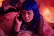 Sarah (Anna Lambe)