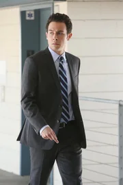 FBI Special Agent James Aubrey (John Boyd)