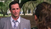 Harry Wilson (Noah Wyle)