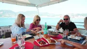 Familie Geiss auf der Indigo Star
