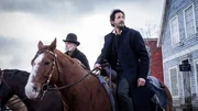 Constable Dennison (Hugh Thompson) und Charles Boone (Adrien Brody).