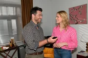 Zoe (Lara Dandelion Seibert) und Carlos (Patrick Fernandez) treiben ihren Nestbau voran.