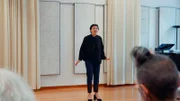 Zôé aus Paris möchte einen der begehrten Plätze an der Hochschule für Musik und Theater „Felix Mendelssohn Bartholdy“ in Leipzig ergattern.