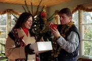 Evelyn Engleder (Nancy), Christian Spatzek (August).