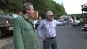 Michael Manousakis (l.)