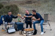 Fred Sirieix (l.), Gino D'Acampo und Gordon Ramsay (M.).