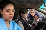 Vivi(Jane Chirwa, l.) und Elias (Stefan Ruppe, r.) suchen Dominik (Noah Kraus, M.) auf; er hat noch eine Patrone dabei - ähnlich der in Flos Körper.