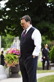 Der Tod eines NYPD-Polizisten erschüttert Frank (Tom Selleck) und seine Kollegen. Die Suche nach dem Mörder wird zur obersten Priorität für das Team ...