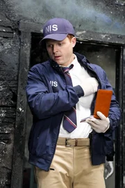 Special Agent Bernard Randolf (Caleb Foote)