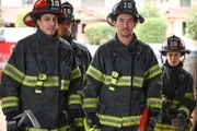Station 19
Staffel 5
Folge 3
Carlos Miranda als Theo Ruiz, Boris Kodjoe als Robert Sullivan, Jay Hayden als Travis Montgomery, Danielle Savre als Maya Bishop