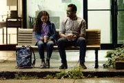 Transplant Staffel 1 Folge 7 Hamza Haq als Bashir Hamed, Sirena Gulamgaus als Amira