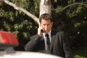 Jack Malone (Anthony LaPaglia). Der Aufseher einer Kläranlage verschwindet plötzlich. Das Team findet heraus, dass er möglicherweise in einen Raubüberfall verwickelt war und etwas mit dem Verschwinde seines Freundes zu tun hat.