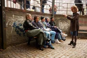(v.l.n.r.) Mona; Younes; Rocky; Shirin; Amadou; Sabine Bischoff