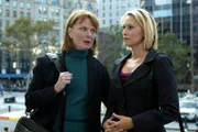 Law & Order:  Special Victims Unit "CHOICE"  (L-R) Mariette Hartley (Attorney Scarry), Josie Bissett (Jennifer)