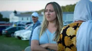 Alisa kehrt 30 Jahre nach dem Massaker in Srebrenica mit den Videoaufzeichnungen ihres Vaters in ihre alte Heimat zurück. Alisa war damals neun Jahre alt und Tochter einer Serbin und eines muslimischen Bosniers.