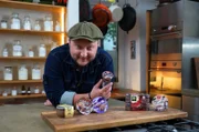 Französische Kulinarik adé: Luftig-lockeres Mousse au Chocolat kommt bei der Lebensmittelindustrie auch ohne Eier und Sahne aus.