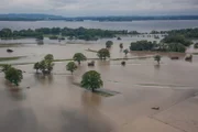 Hochwasser am Chiemsee.