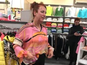 Kandidatin Anja. Die Verwendung des sendungsbezogenen Materials ist nur mit dem Hinweis und Verlinkung auf RTL+ gestattet.