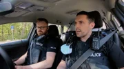 Polizeibeamte, die ein gestohlenes Fahrzeug aufspüren, haben keine leichte Aufgabe.