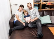 SRF bi de Lüt Familiensache Folge 2 Familie Scherrer : Patrizia Scherrer-Kesseli, Tochter Svea Scherrer und Vater Markus Scherrer.